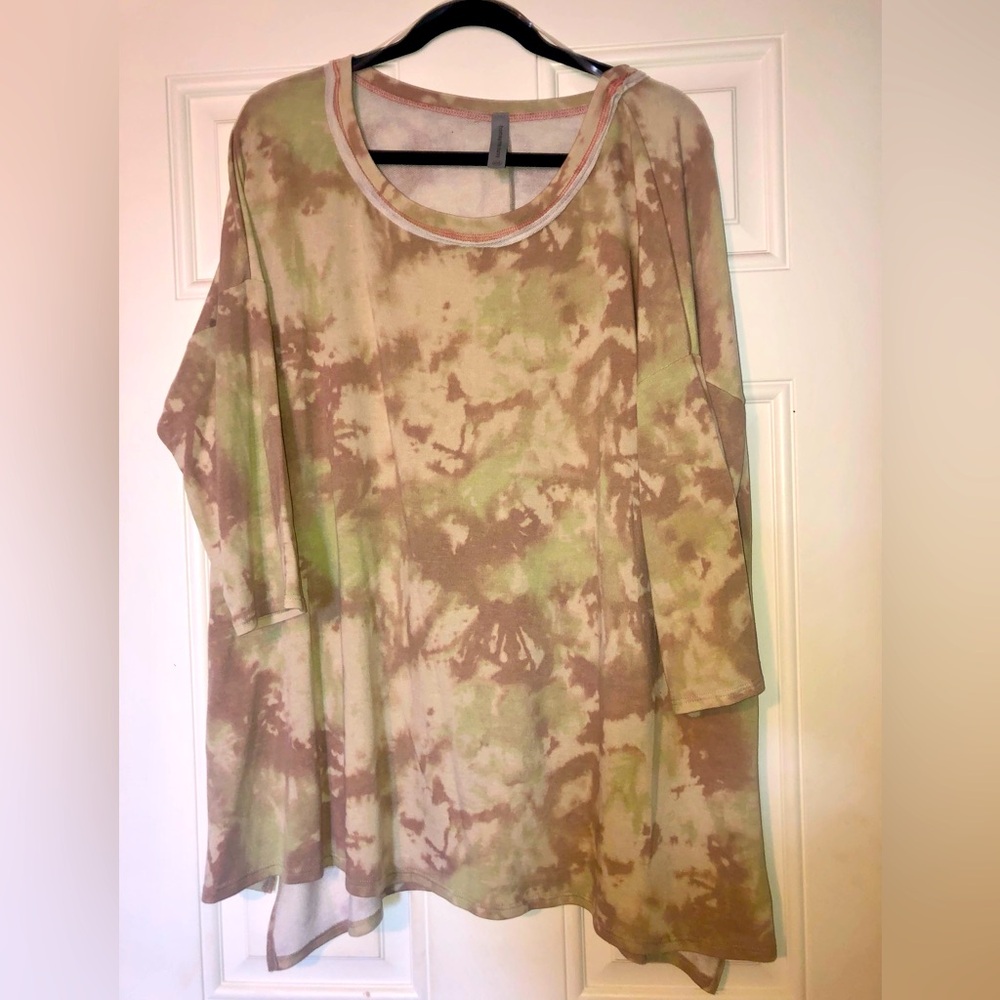 NWOT Honey Me boutique brand tie dye women’s top tunic size xxl 2X plus